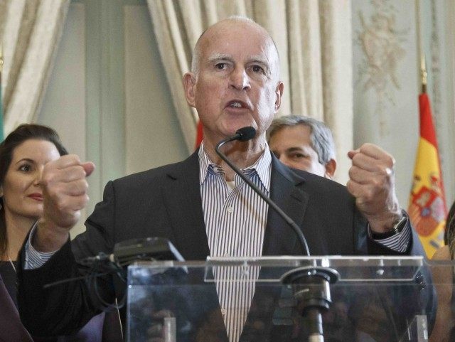 jerrybrownhelp_small California Governor Jerry Brown Asks President Trump for Help News  