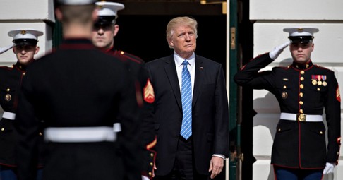 trumpmilitary_small ‘He will die in jail’: Ex-NSA Analyst Says Intel Community Going ‘Nuclear’ With Trump Conspiracy  