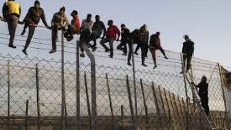 illeeagalcrossing_small Why pro-illegal politicians should register as foreign agents Truth  