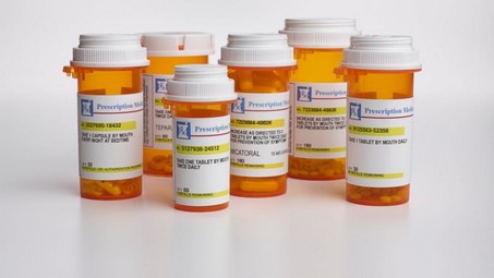 painpills_small Kentucky doctors are changing the way they prescribe pain medication Health  