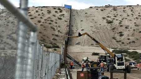 border-wall_small1 Not Building the Wall IS a Government Shutdown Border  