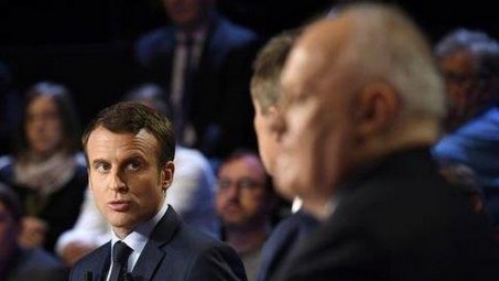 frenchvote_small French presidential election: Voters take to the polls under heightened security Terrorism  